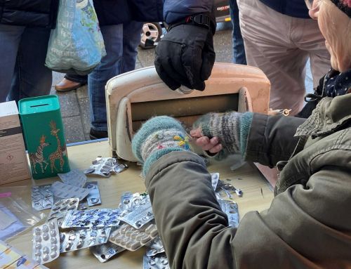 Why mangling blister packs is a hit with pill-poppers